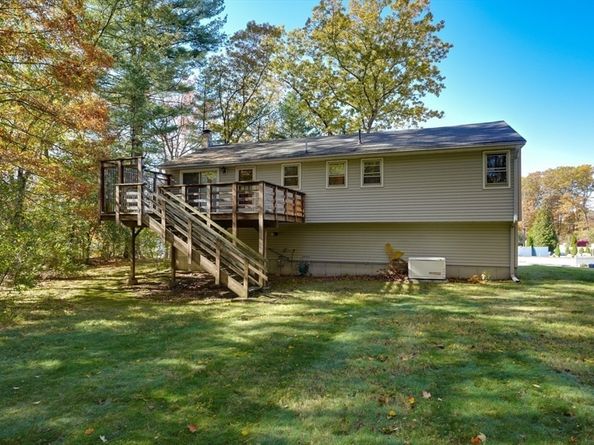 139 Davis St, Northborough MA 01532