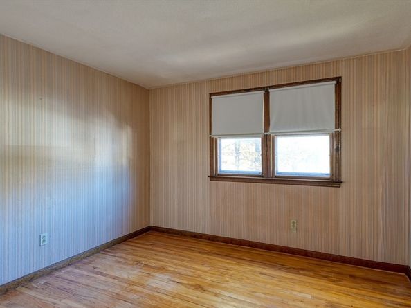 139 Davis St, Northborough MA 01532
