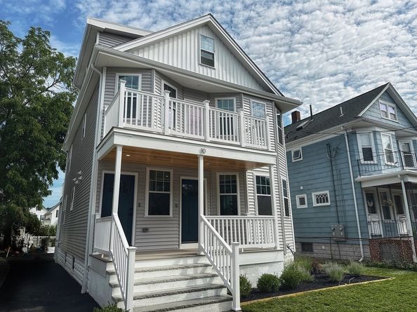 10 Lewis St 2, Medford MA 02155