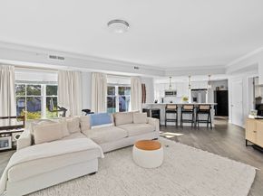 131 Eliot St 312, Milton MA 02186