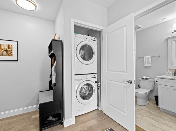 131 Eliot St 312, Milton MA 02186