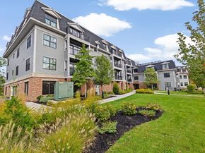 131 Eliot St 312, Milton MA 02186