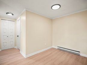 11 Royal Crest Dr 5, Randolph MA 02368