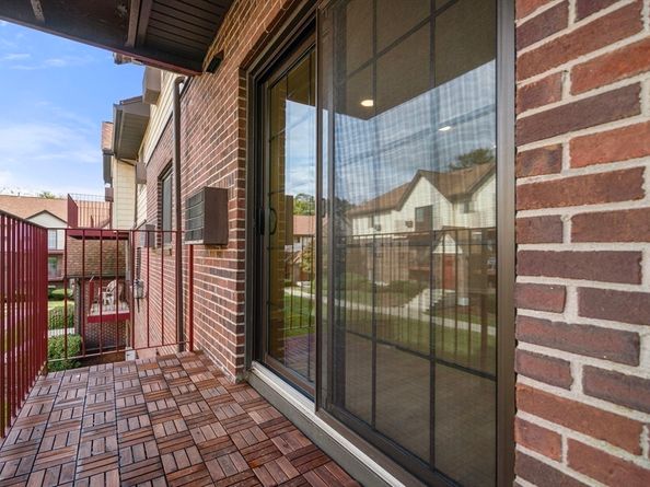 11 Royal Crest Dr 5, Randolph MA 02368