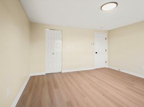 11 Royal Crest Dr 5, Randolph MA 02368