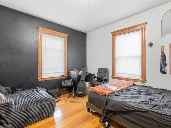 313 Washington St, Quincy MA 02169