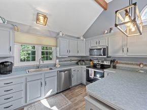 124 Ashley Lane 124, Middleboro MA 02346