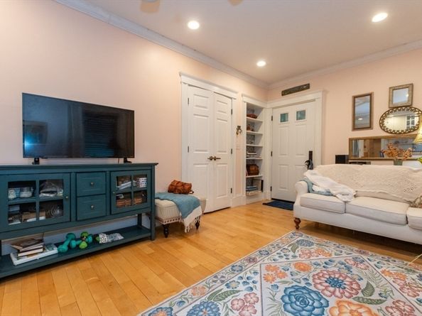 135-139 Pearl Street 1, Cambridge MA 02139
