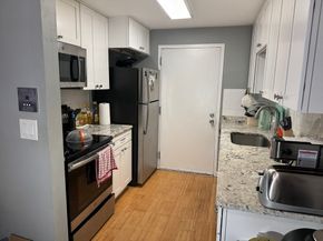 44 Silver Hill Ln 15, Natick MA 01760