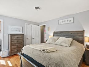 5 Hawthorne Circle, Northborough MA 01532