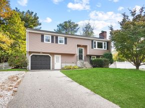 5 Hawthorne Circle, Northborough MA 01532