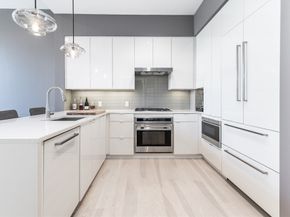 32 Traveler St PH8, Boston MA 02118
