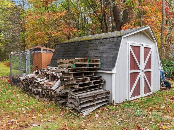 64 Baldwinville State Rd, Winchendon MA 01475