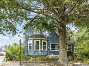 366 Grove St, Melrose MA 02176