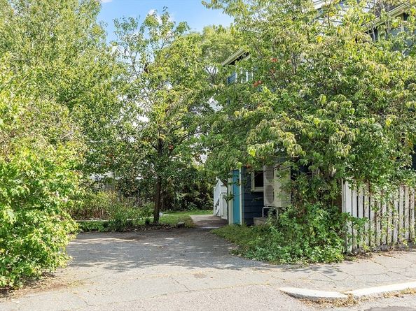 366 Grove St, Melrose MA 02176
