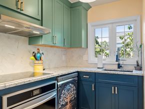 366 Grove St, Melrose MA 02176
