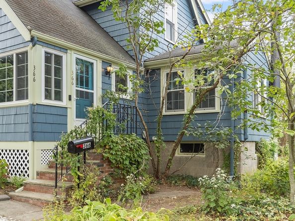 366 Grove St, Melrose MA 02176