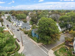 366 Grove St, Melrose MA 02176