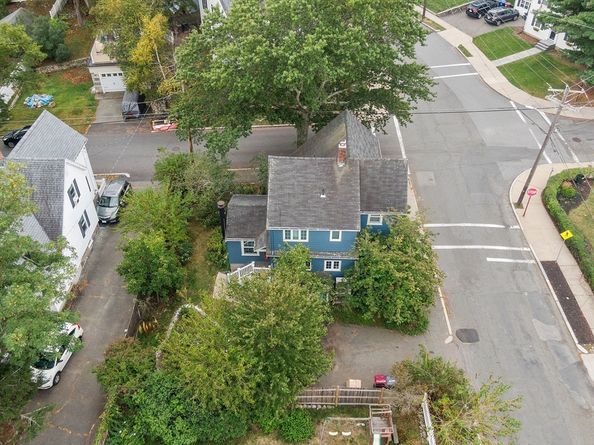 366 Grove St, Melrose MA 02176