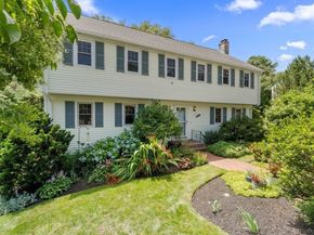 9 Pleasantview Ter, Framingham MA 01701