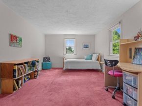 9 Pleasantview Ter, Framingham MA 01701