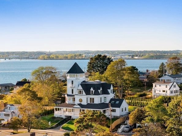 9 Little Nahant Rd, Nahant MA 01908