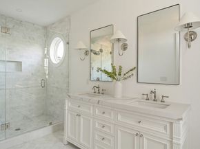 9 Little Nahant Rd, Nahant MA 01908