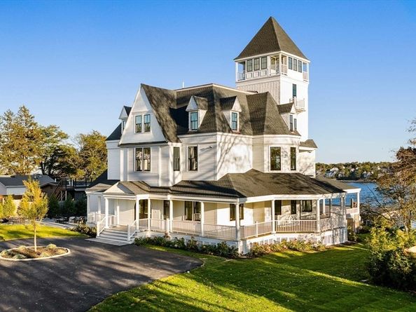 9 Little Nahant Rd, Nahant MA 01908