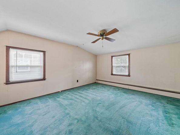 34 Bowes Ave, Quincy MA 02169