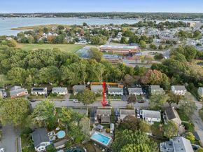 34 Bowes Ave, Quincy MA 02169