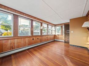 34 Bowes Ave, Quincy MA 02169