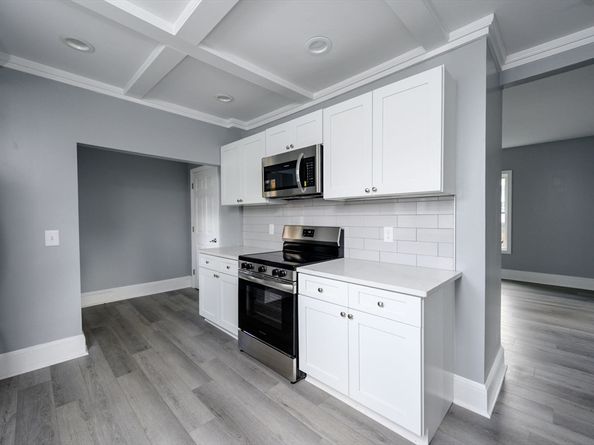 485 Temple St, Whitman MA 02382