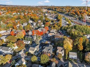 10 Crescent St. 2, Newton MA 02465
