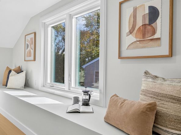 10 Crescent St. 2, Newton MA 02465