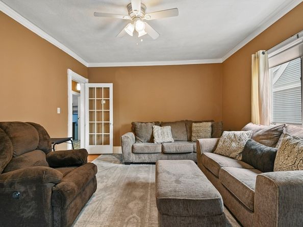 23 Highland Rd, Somerville MA 02144