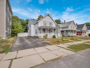 15 Sixth St, Leominster MA 01453