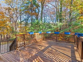 29 Shore Drive, Upton MA 01568