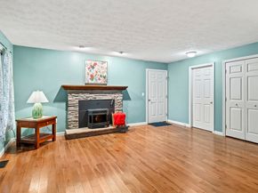 29 Shore Drive, Upton MA 01568