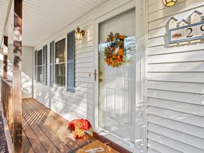29 Shore Drive, Upton MA 01568