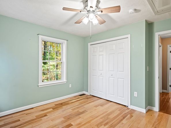 29 Shore Drive, Upton MA 01568