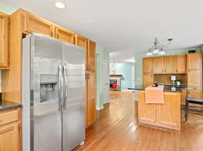 29 Shore Drive, Upton MA 01568