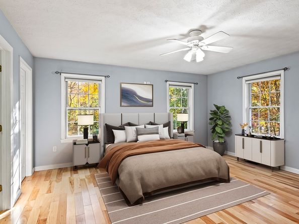 29 Shore Drive, Upton MA 01568
