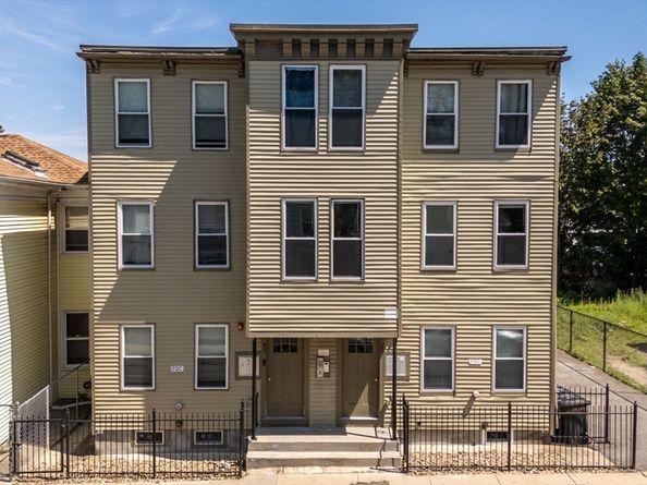39-41 W. Walnut Park, Boston MA 02119