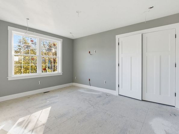 15 Forest St, Wilmington MA 01887