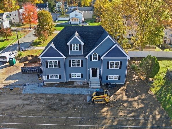 15 Forest St, Wilmington MA 01887