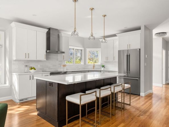 38 Tanglewood Road 38, Newton MA 02459