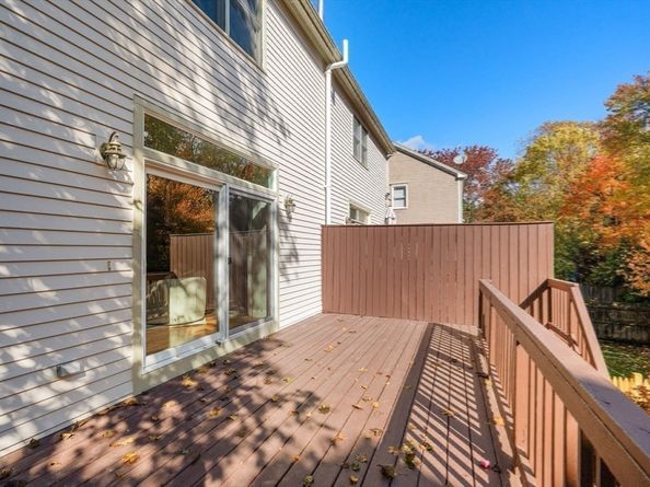 38 Tanglewood Road 38, Newton MA 02459
