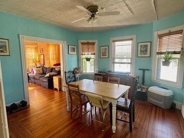 192 Federal Ave B, Quincy MA 02169