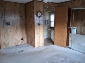 12 Presidential Cir, Warren MA 01083