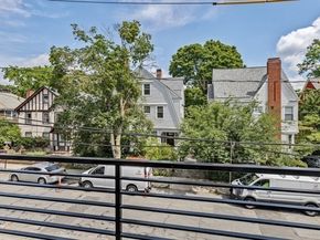 24 Auburn U2, Brookline MA 02446